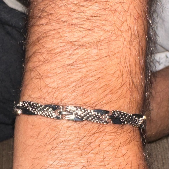 Titanium Men’s or Women's Bright Shiny Silver Hematite Bracelet 8” x 6mm… - Picture 2 of 5